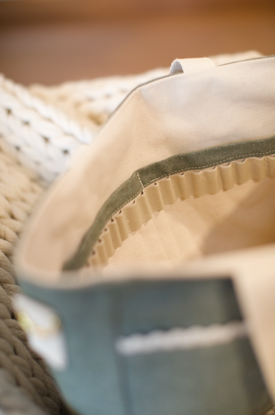 Basil Planner/Journaling Caddy Tote